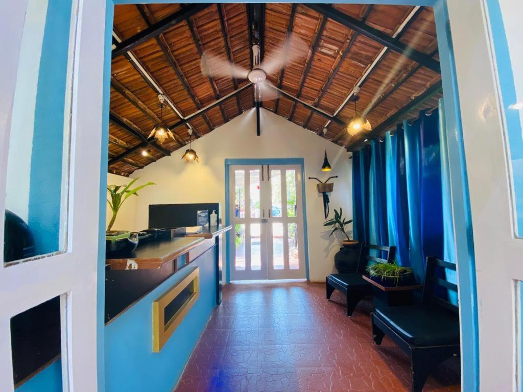 Casa De Tidina And The Country House Dona Paula Exterior photo