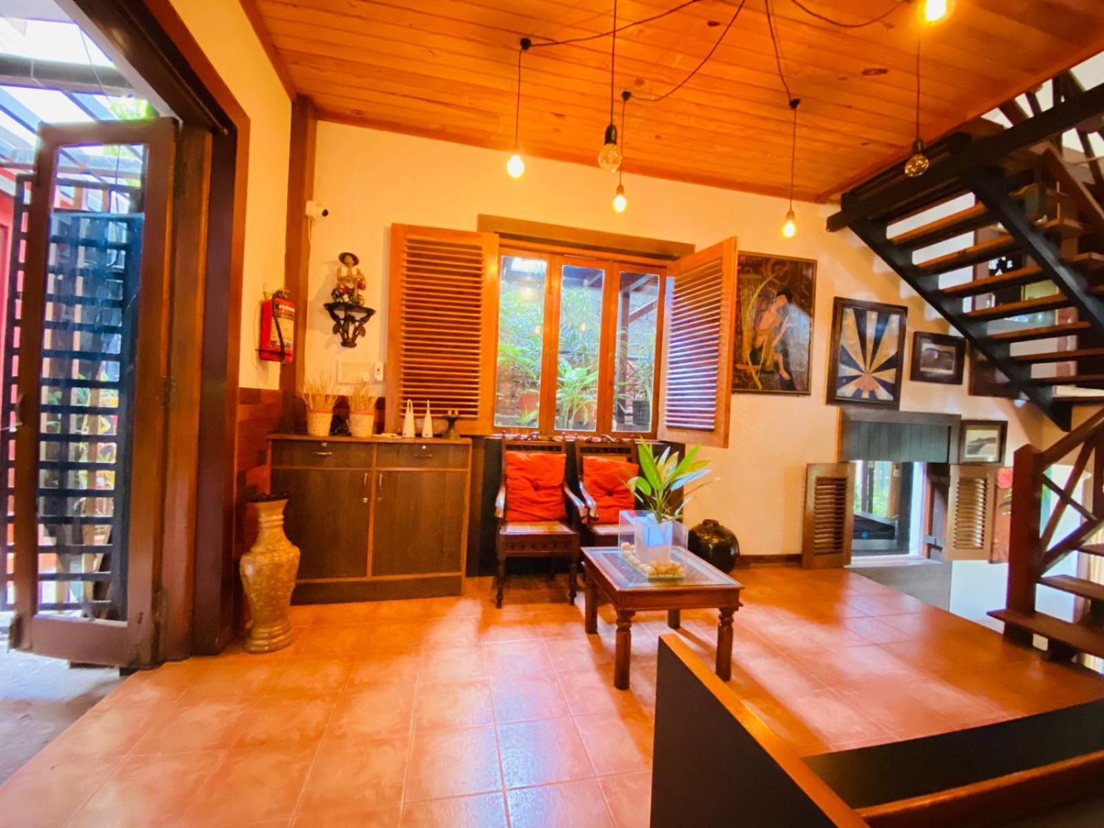 Casa De Tidina And The Country House Dona Paula Exterior photo